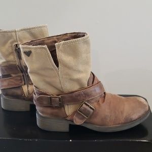 Women's Roxy Storm Brown Boots US 7.5